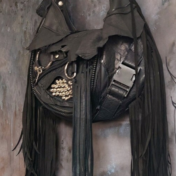 sweetsmokebags Handbags - Sweetsmoke Bags Chic Black Fringed Shoulder Bag